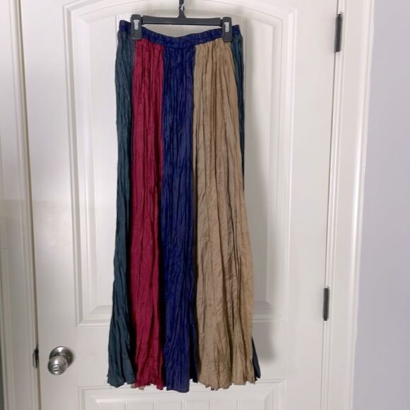Circle T bohemian long skirt size medium - Picture 1 of 4